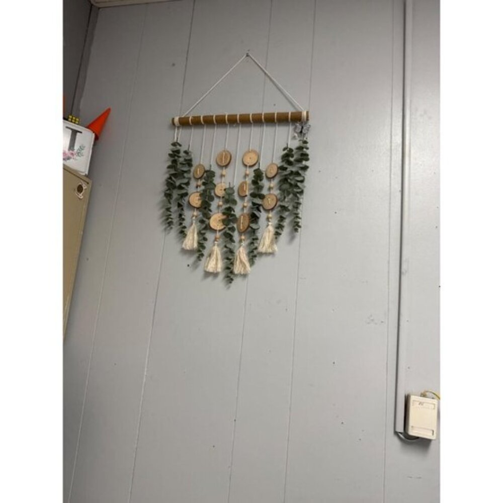 New Artificial Greenery Eucalyptus with Wooden Stick for Wall Decoration - Picture 4 of 11